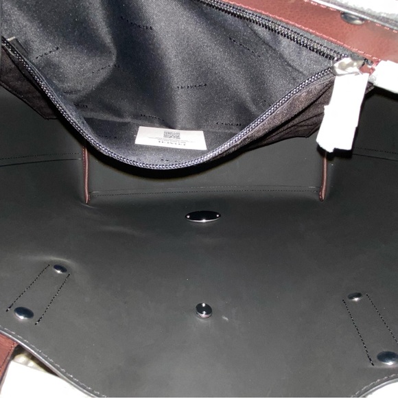 Coach Market Tote New leather purse - Picture 9 of 9